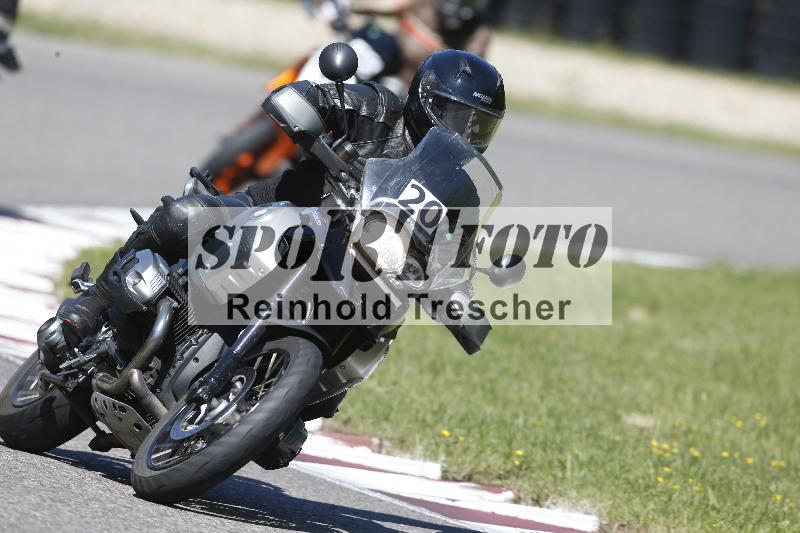 /Archiv-2025/48 25.08.2025 Cornu Master School ADR/gruen-vert/20